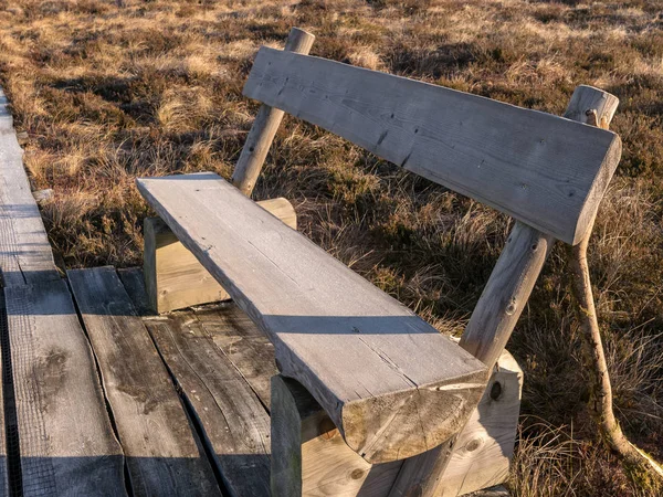 Winter landscape with wooden pedestrian platform — Stock Photo, Image