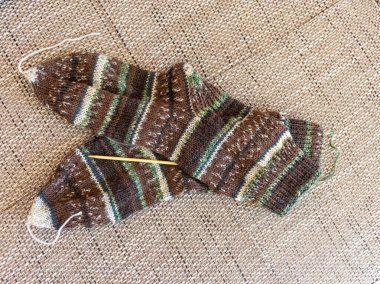 Renkli çoraplar, evde konsept işler, evde kalmak, covid 19