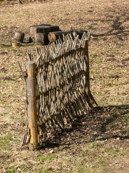 Landschap Met Een Rieten Houten Hek Vroege Lente Droog Oud — Stockfoto