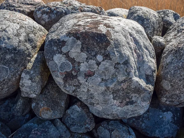 灰色の石と美しい石のテクスチャで — ストック写真