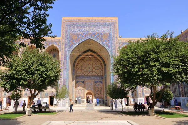 Samarkand, Uzbekistan: Registan, hjärtat av den antika staden Samarkand - Uzbekistan — Stockfoto