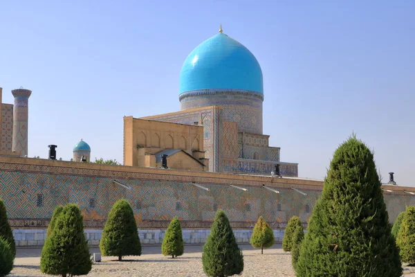 Samarkand, Uzbekistan: Registan, serce starożytnego miasta Samarkand - Uzbekistan — Zdjęcie stockowe