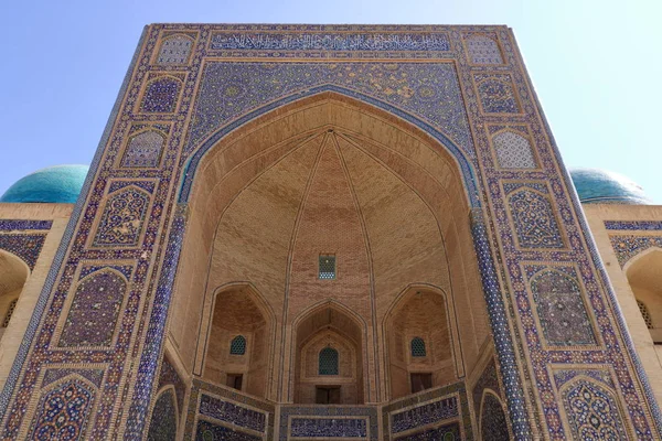Vista del complejo Poi Kolon Bukhara, Uzbekistán. Patrimonio de la Humanidad — Foto de Stock