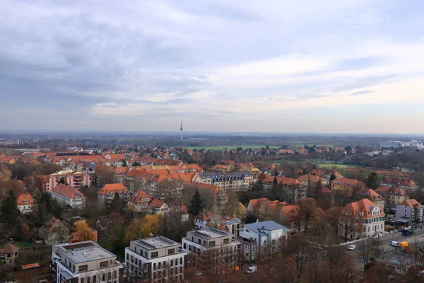 Panoramisch uitzicht op Leipzig / Duitsland vanuit het monument van de Slag der Volkeren — Stockfoto