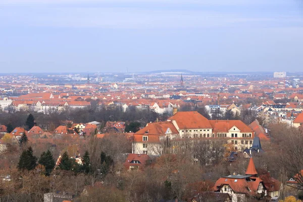 Vista panorâmica de Leipzig / Alemanha a partir da batalha de nações monumento — Fotografia de Stock