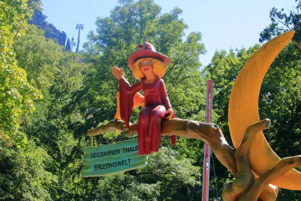 Harz Dağları 'ndaki Thale' de teleferikli teleferik.