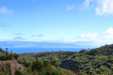 Agulo yakınlarındaki dağ vadisine bak, La Gomera, Kanarya Adaları