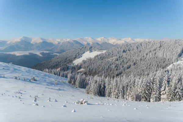 Hermoso Paisaje Natural Invierno Increíble Vista Montaña Imagen Escénica Del — Foto de Stock