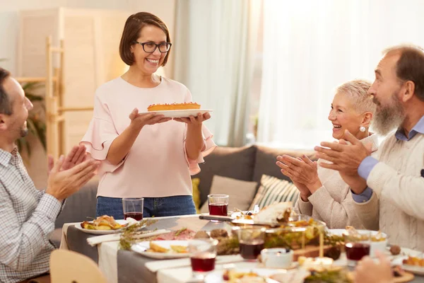 Happy Family Spending Time Together Dinner Table — Stock Photo, Image