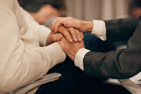 Close Mature Man Woman Holding Hands Supporting Each Other Difficult — Stock Photo, Image