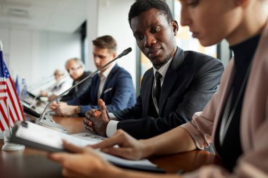 Konferansta takım çalışması