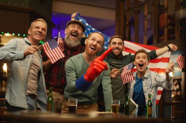 Amerikan taraftarlar spor barında