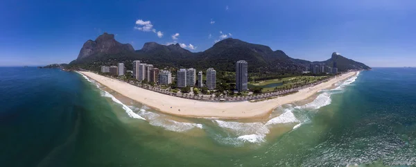 Panorama Aéreo Amplo Conrado Praia Avenida Rio Janeiro Ladeado Pela — Fotografia de Stock