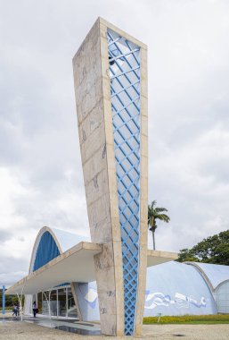 Belo Horizonte, Brezilya - 4 Ocak 2020: Saint Fransisco de Asis 'in onuruna kilise ve çan kulesi ile birlikte mimar Oscar Niemeyer tarafından tasarlandı.