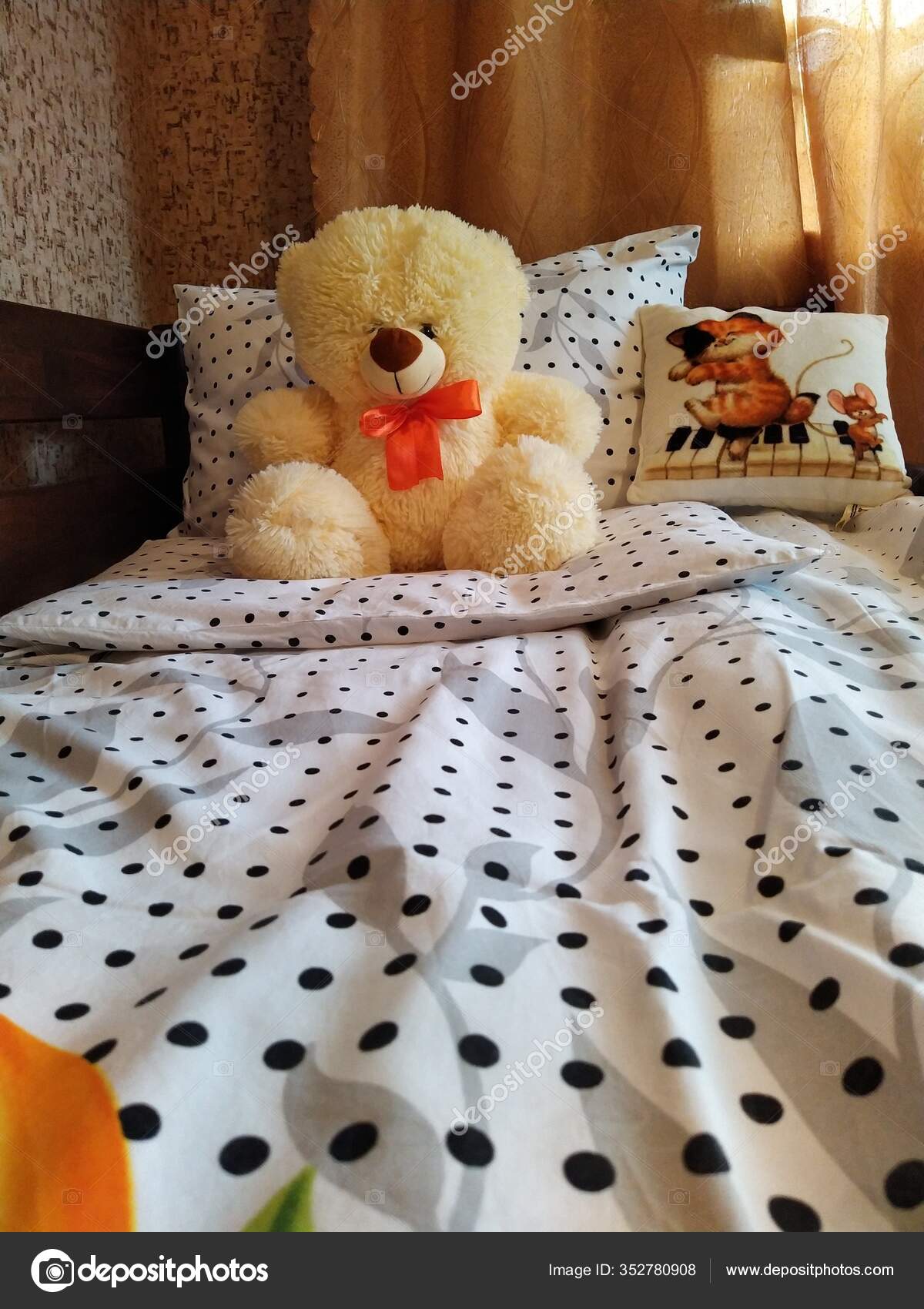 baby teddy bear bed