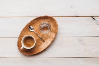 Bir fincan espresso kahve.