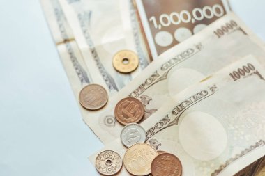 Japonya banknot ve madeni paralar için iş