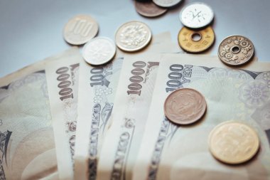 Japonya banknot ve madeni paralar için iş