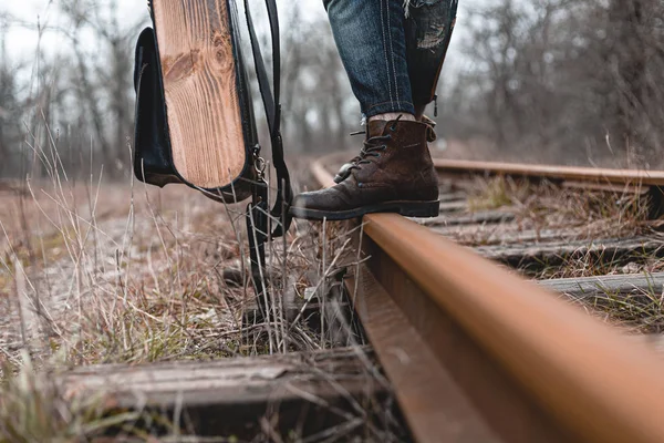 Tipo Con Botas Gamuza Otoño Ferrocarril Concepto Senderismo Viajes Ropa — Foto de Stock