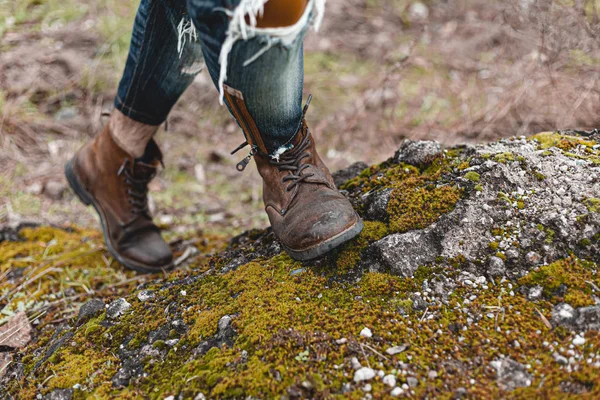 Guy Hiking Comfortable Hiking Boots Boots Close Stock Photo — Stock Photo, Image