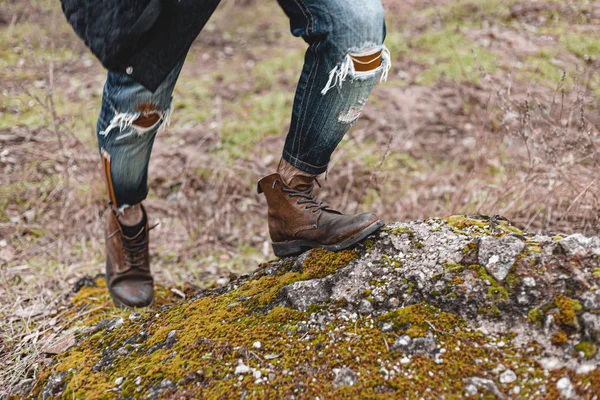 Guy Hiking Comfortable Hiking Boots Boots Close Stock Photo — Stock Photo, Image