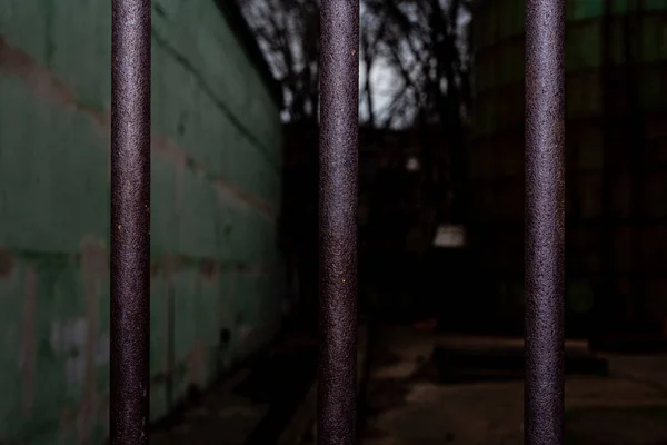 Terrible Abandoned Place Enterprise Rusty Pipe Fence Blank Horror Pictures — Stock Photo, Image