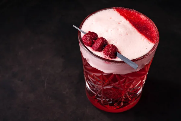 Red Sweet Berry Cocktail Froth Decorated Raspberries Skewer Glass — Stock Photo, Image