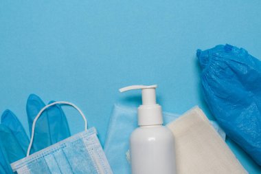 Tıbbi sağlık koruması. COVID-19 salgını. Koronavirüs salgınında hijyen kuralları geçerlidir. Konsept için arkaplan boş.