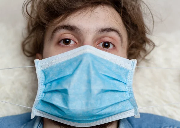Retrato Usar Uma Máscara Médica Durante Uma Epidemia Coronavírus Use — Fotografia de Stock