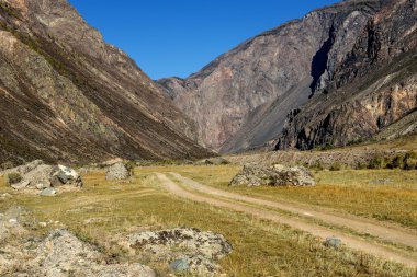 dağlar yol Vadisi sonbahar