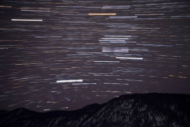 dağlar yıldız parça gökyüzü 