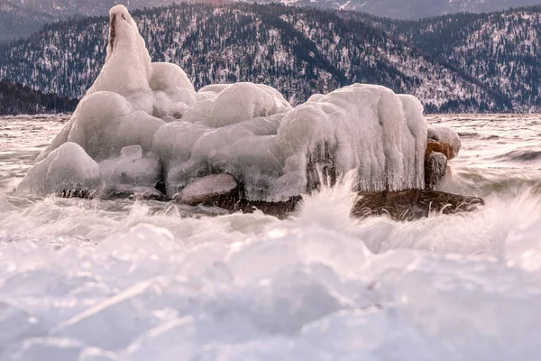 湖山氷氷山 — ストック写真