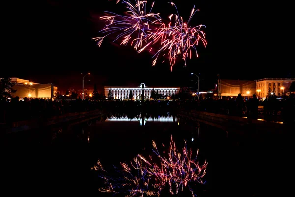 Fireworks salute celebration reflections — Stock Photo, Image