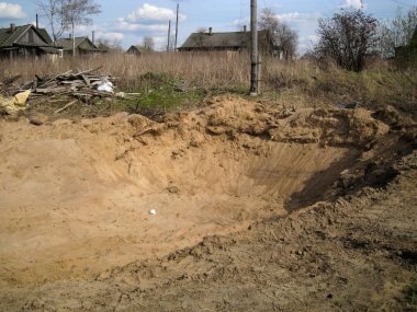 İnşaat işleri için kumlu taş ocağı.