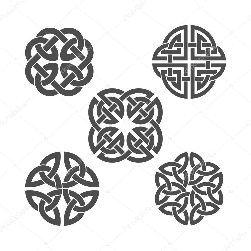 Vector celtic knot. Ethnic ornament. Geometric design