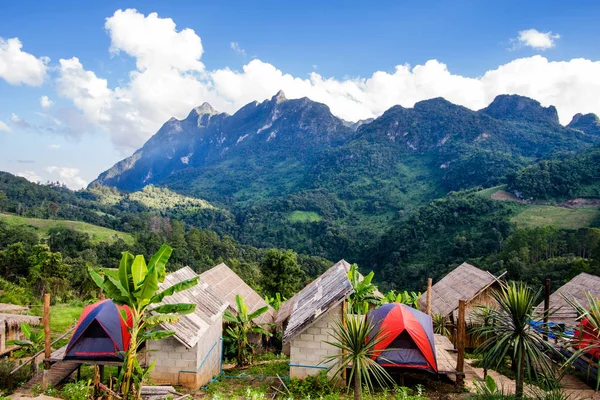 Homestay camping and tent at Doi Luang Chiang Dao, High mountain — Stock Photo, Image