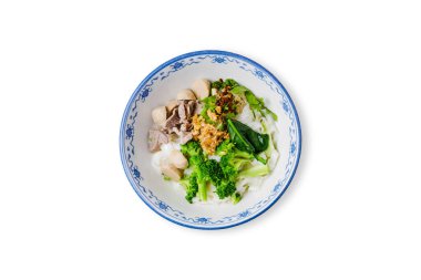 Sebze ve pak ile Asya kase erişte 