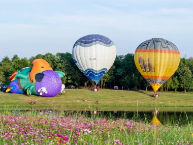Chiangrai, Tayland - 30 Kasım 2017: sıcak hava balonu hazır