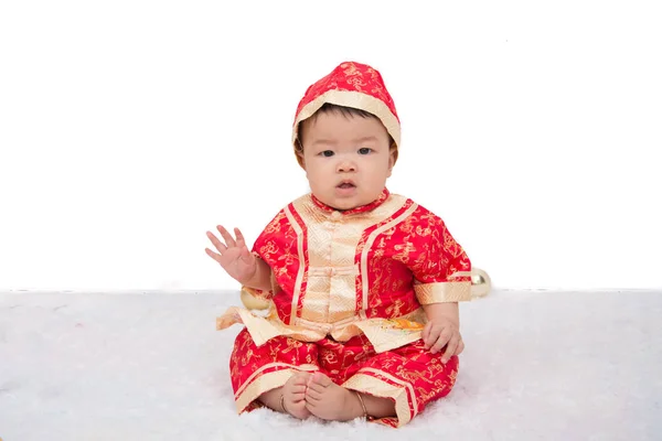 Bebé niño usando tela china celebrar para el año nuevo — Foto de Stock