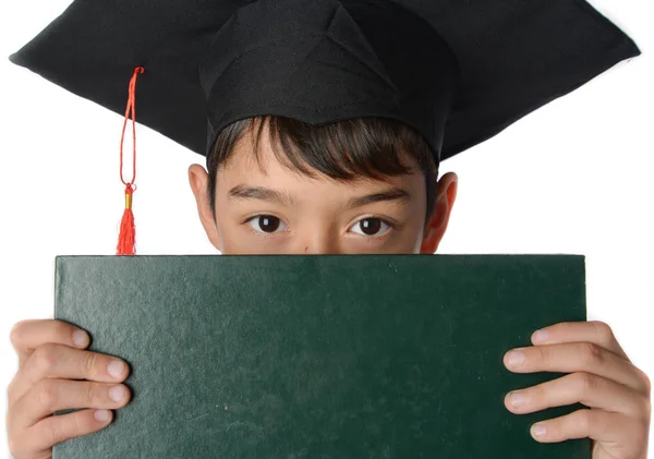 Chlapec v Maturitní šaty bakalářské roucho Cap akademické šaty děti Cosplay Kostýmy — Stock fotografie