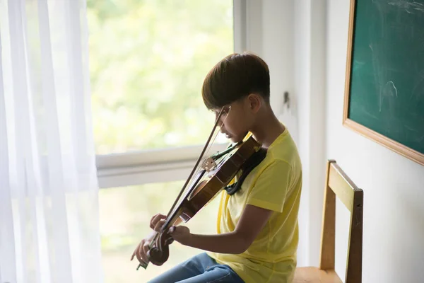 Little Boys Play Practice Violin Music Class Room — Stock Photo, Image