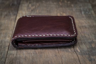 Vintage tarzı deri cüzdan 