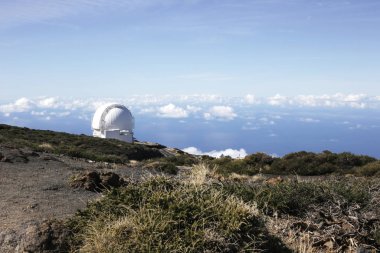 La Palma 'daki gözlemevi - kanarya adaları