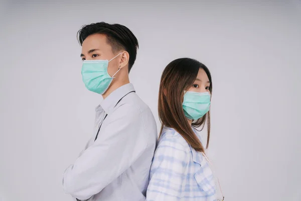 Due Giovani Thailandesi Che Indossano Maschera Medico Combattimenti Nuovo Virus — Foto Stock