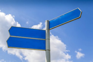 Kendi tabela ekleme olanakları vererek net yön bir yazı.