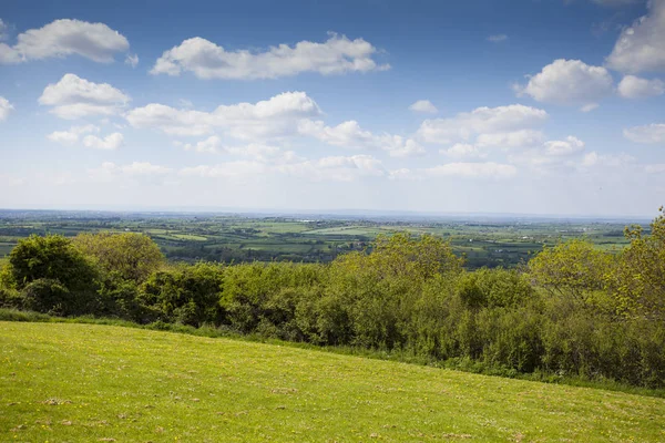 Üzerinde çok sayıda vadiler manzara