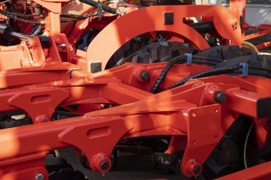 Tarım makineleri. Tarım tekniklerinin elementleri ve bileşenleri kapanıyor