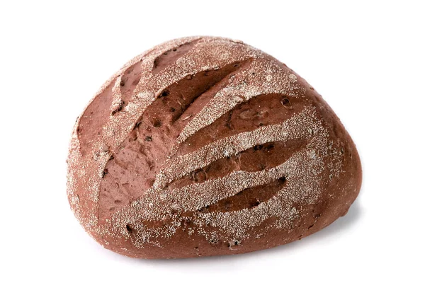 Pão de centeio acabado de assar isolado sobre fundo branco — Fotografia de Stock
