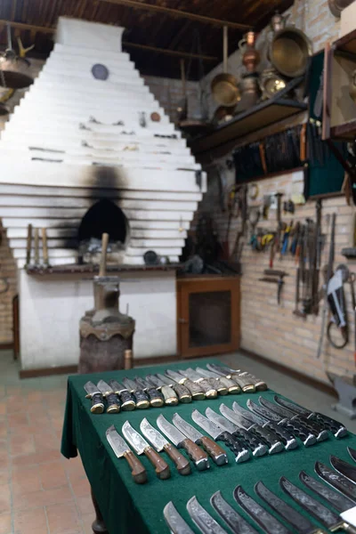 Магазин Ножів Бухарі — стокове фото