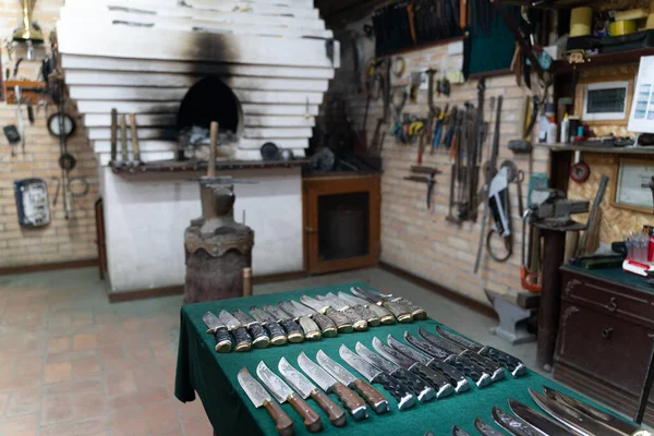 Магазин Ножів Бухарі — стокове фото